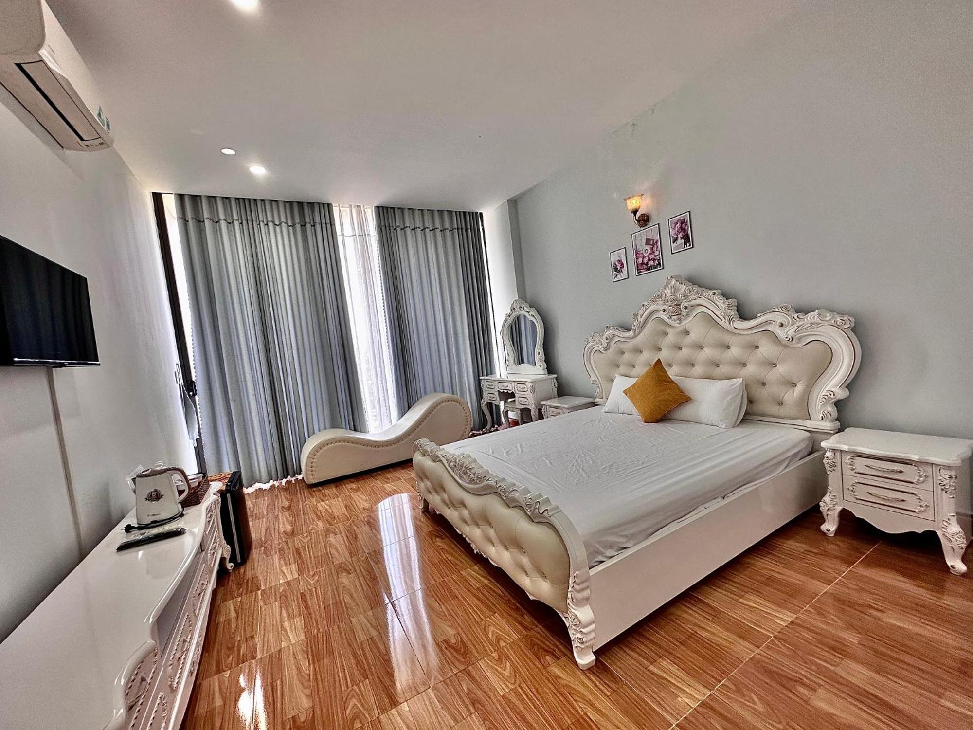 Royal Homestay Tuy Hoa Exterior foto